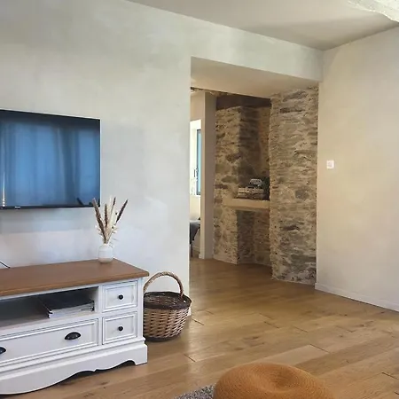 Charmante Nyaraló Saint-Michel-Labadie